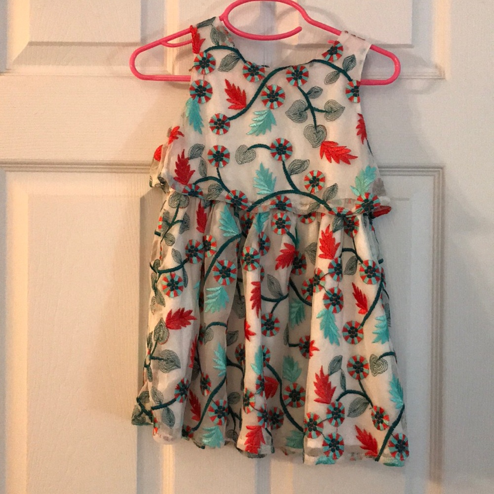 Teal/red dress vines picture day